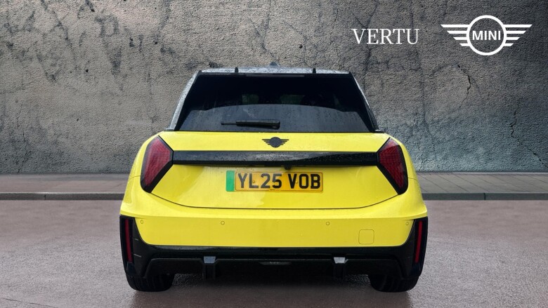 MINI Cooper 135kW E Sport [Level 2] 41kWh 3dr Auto Electric Hatchback